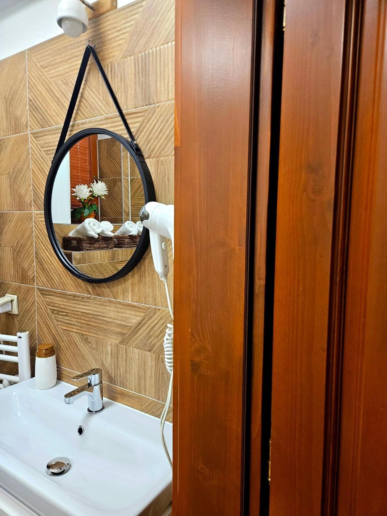 Apartament Z Widokiem Na Gory - Split Ac, Private Terrace, Private Parking 考斯赛力克 外观 照片